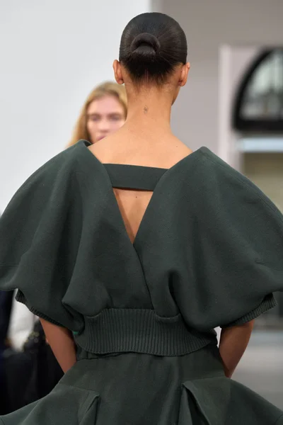 Look 47